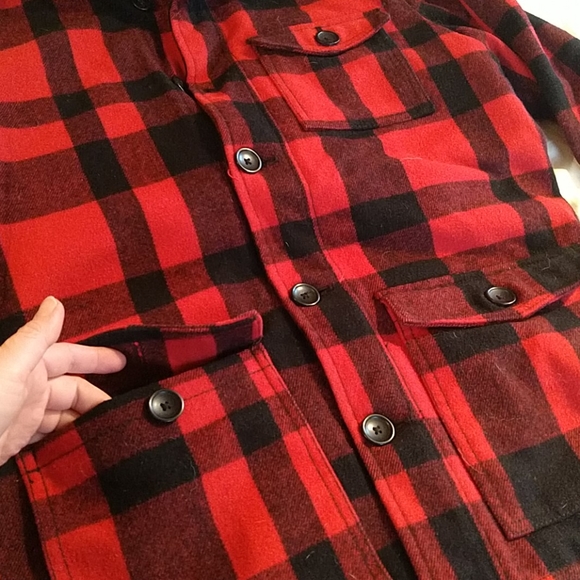 Men's Poly-Wool button up plaid coat - Picture 6 of 11